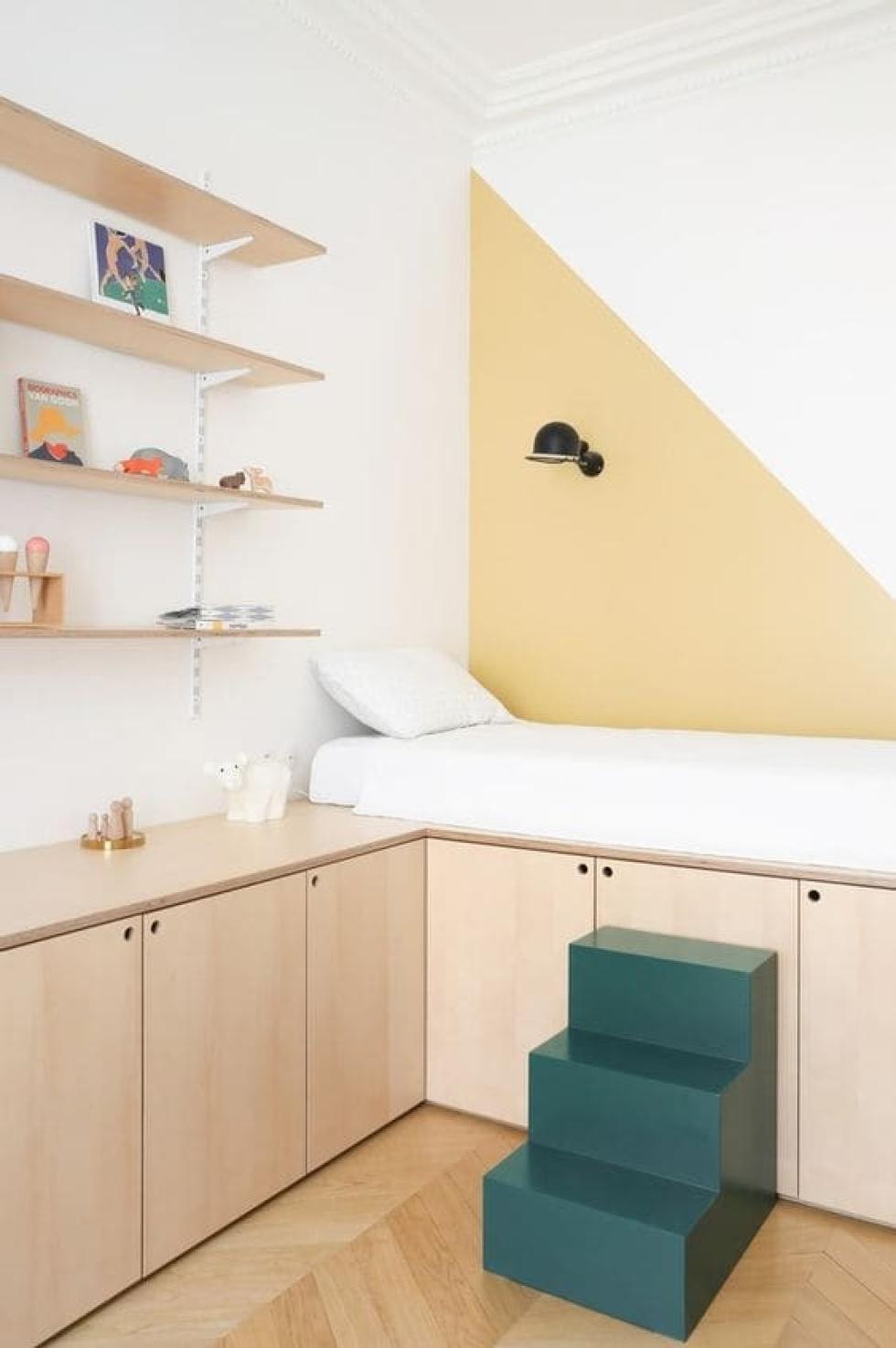 Lit podium bouleau peinture jaune