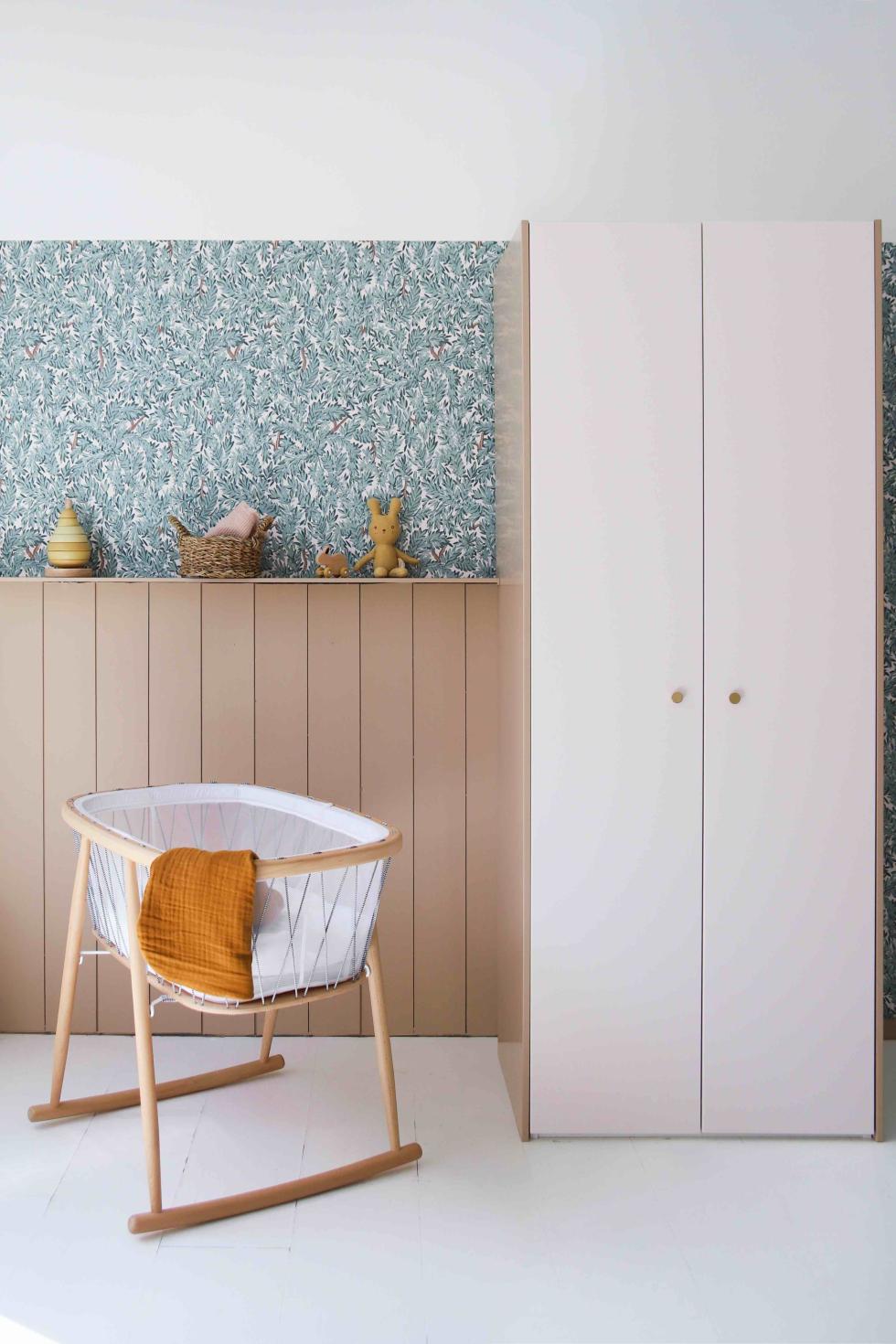 Plum Living Kinder-Kleiderschrank von Sabine Mérillon