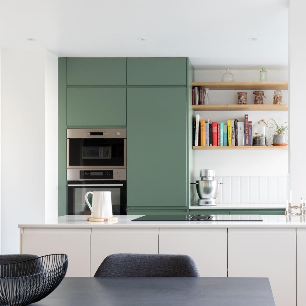 Kitchen in Green 03 - Vert de gris