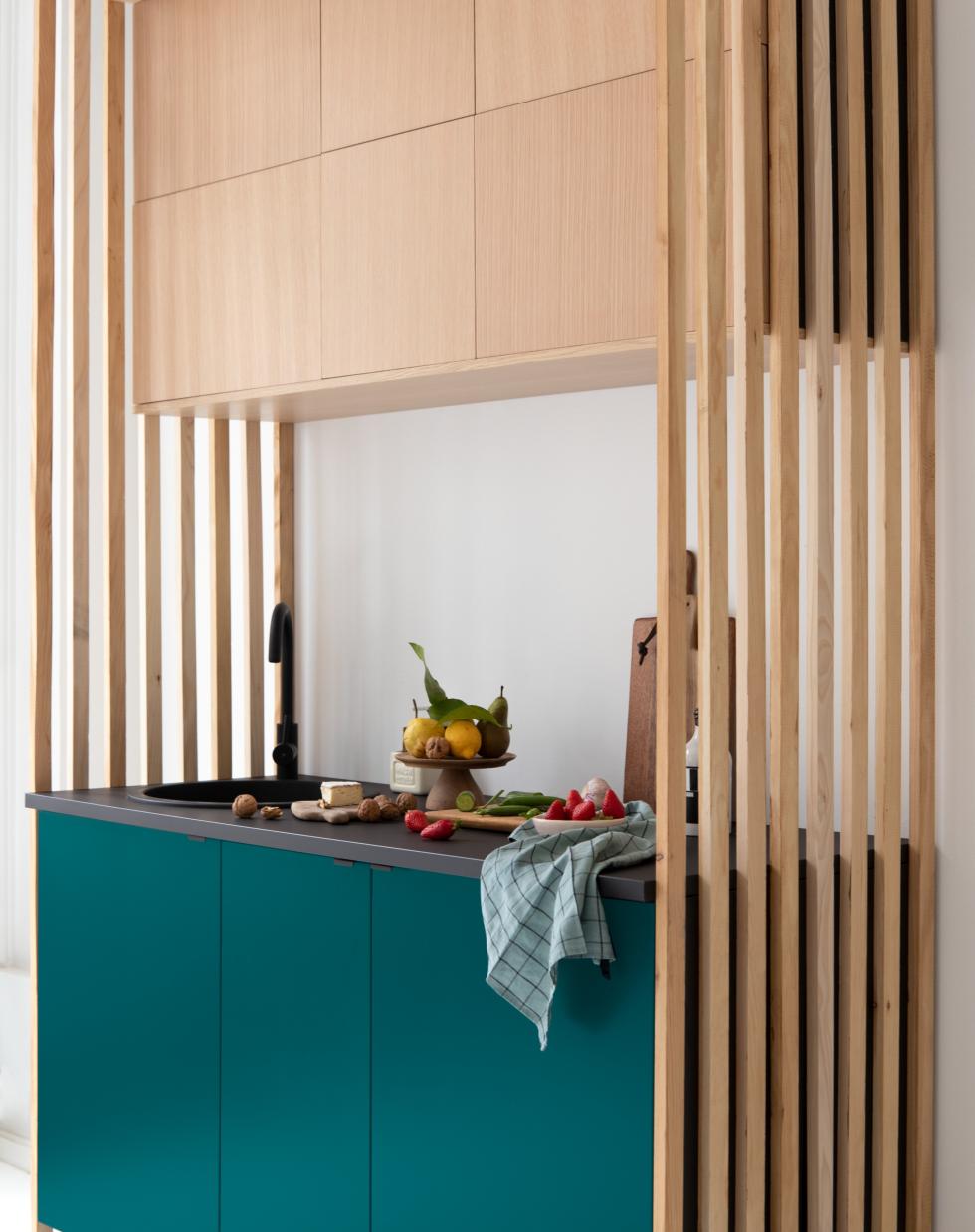 Kitchen claustra