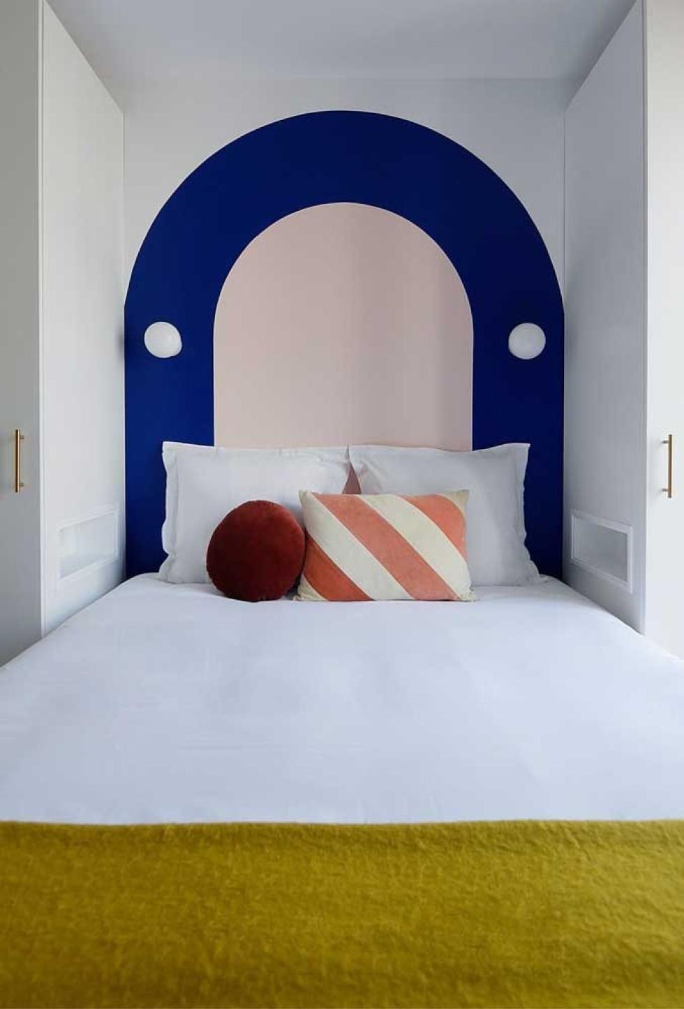 headboard arch