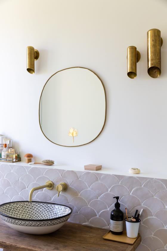 Polished concrete bathroom