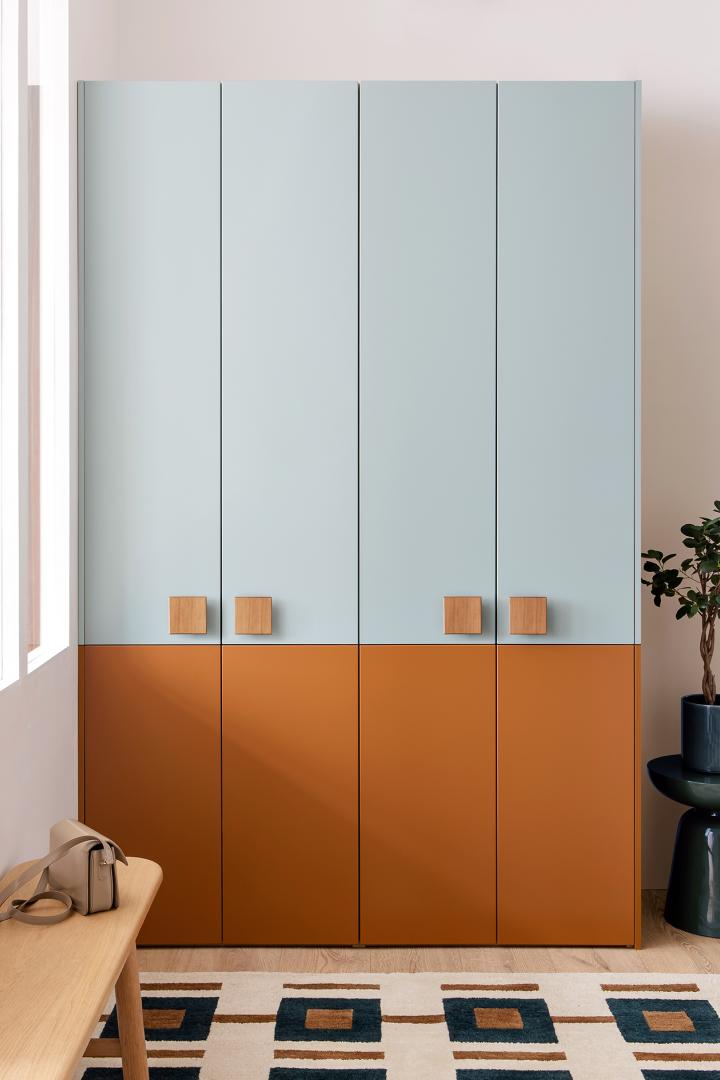Door 25x81cm - right-hand hinges
