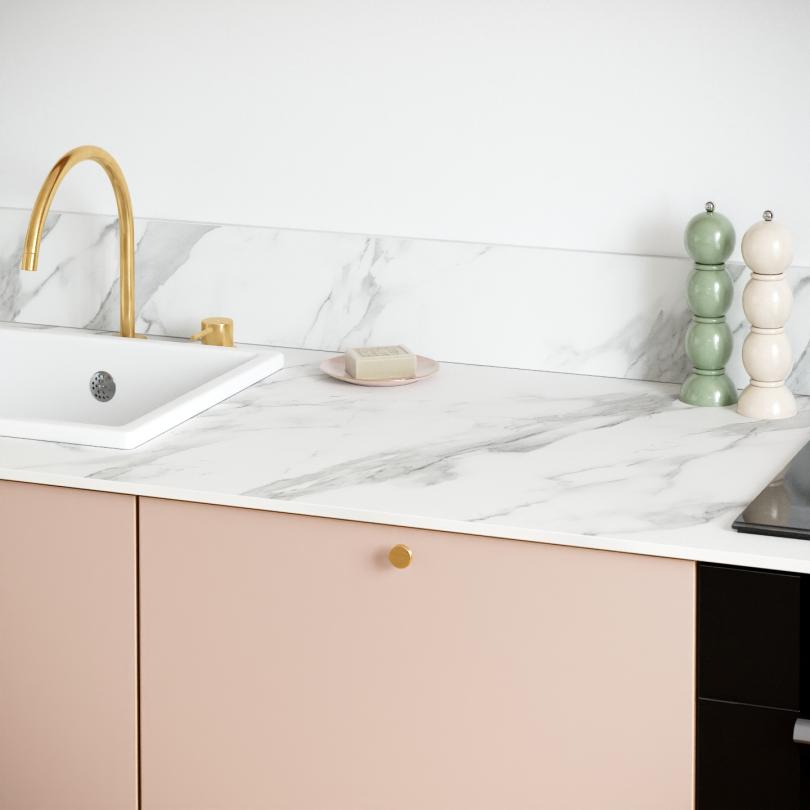 Worktop sample | Calacatta Marble