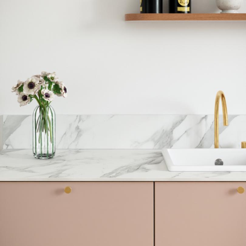 Worktop sample | Calacatta Marble