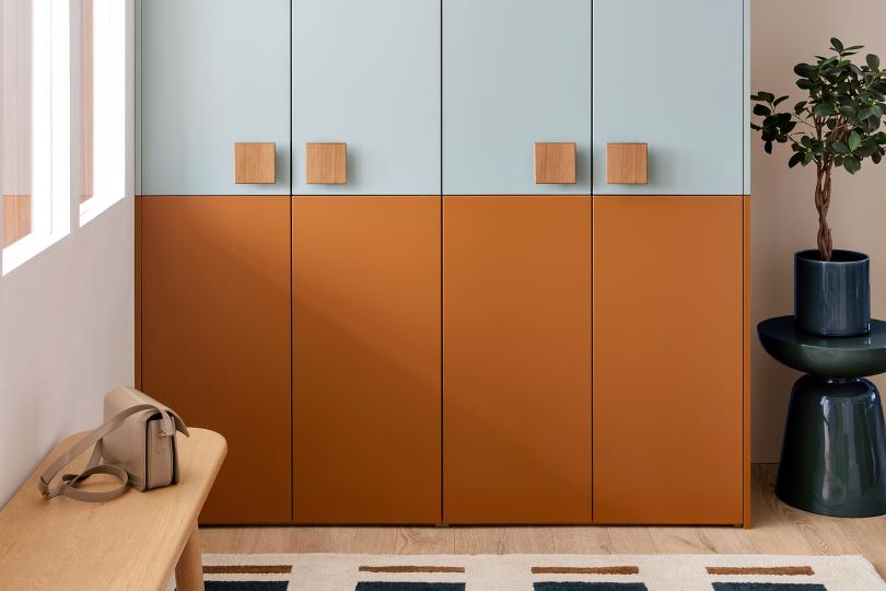 Door 25x153cm - left-hand hinges