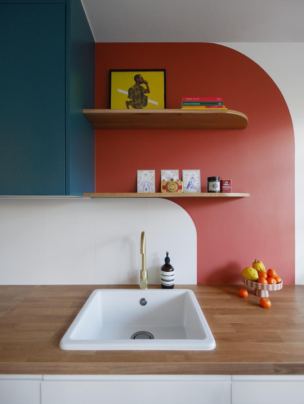 Kitchen in Blue 01 - Lagon, porcelain sink