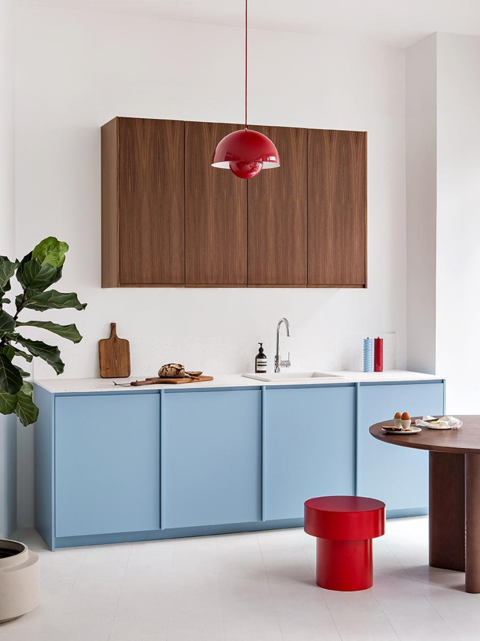 Iceberg and Walnut Kitchen with red details