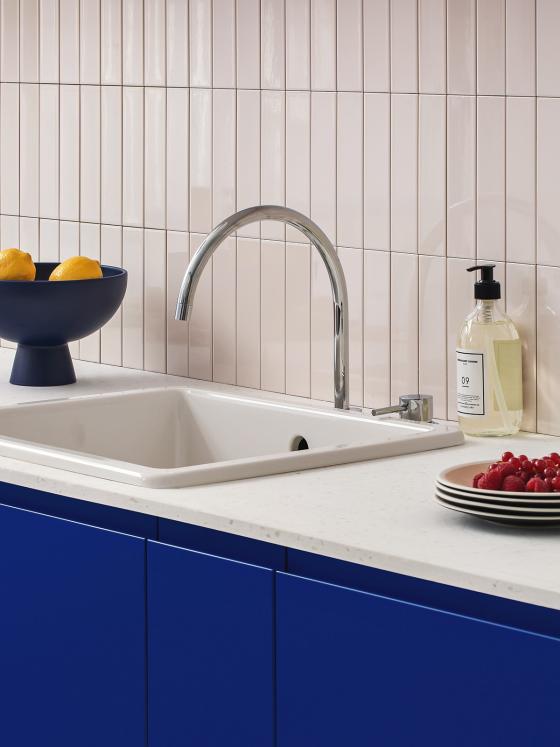 Blau 06 - Electric Küche - Armatur Air